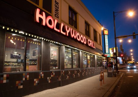 Hollywood-Grill_195-hi-1